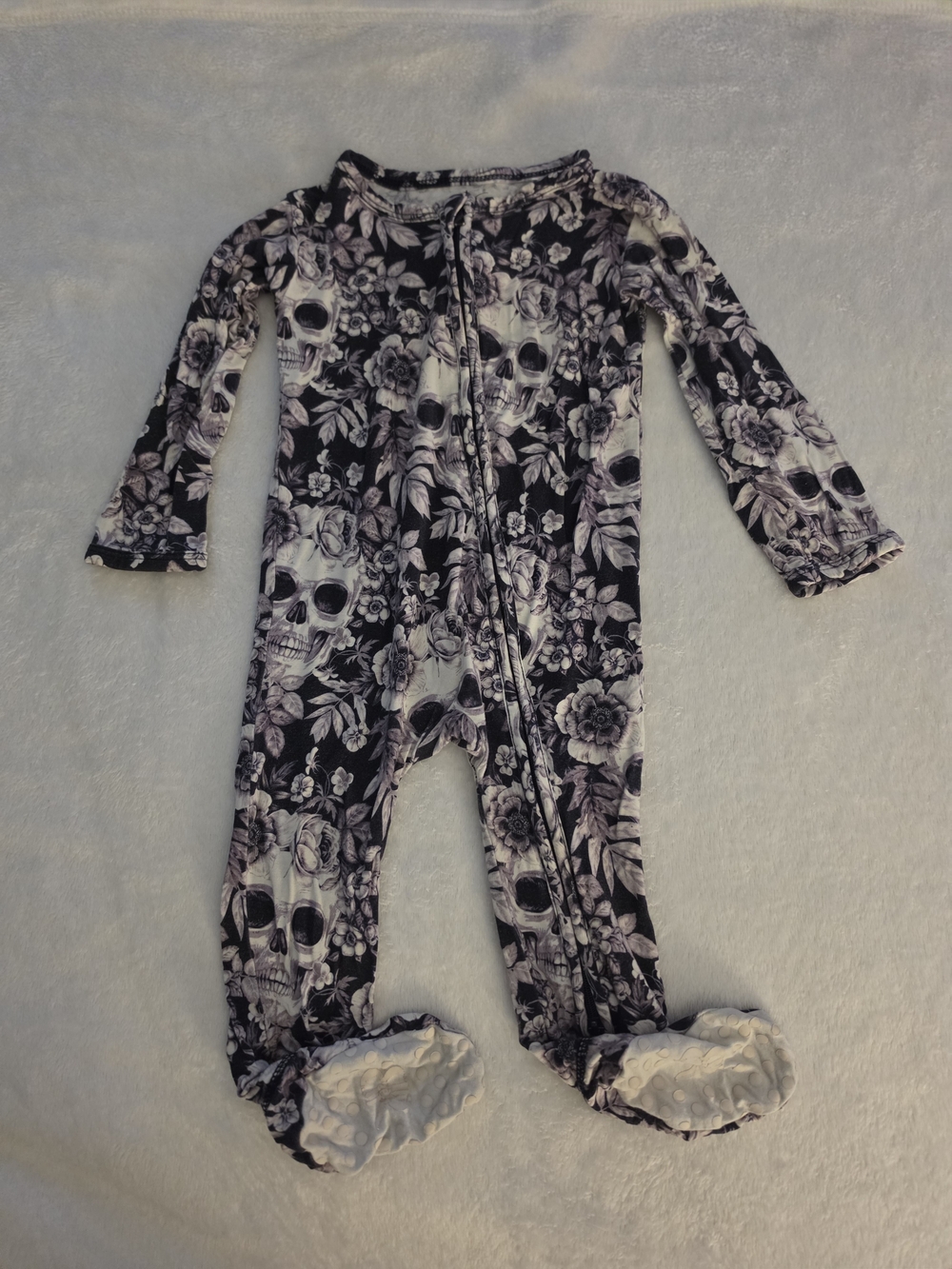 Bums & Roses Skulls & Roses Bamboo Zippy 9-12m